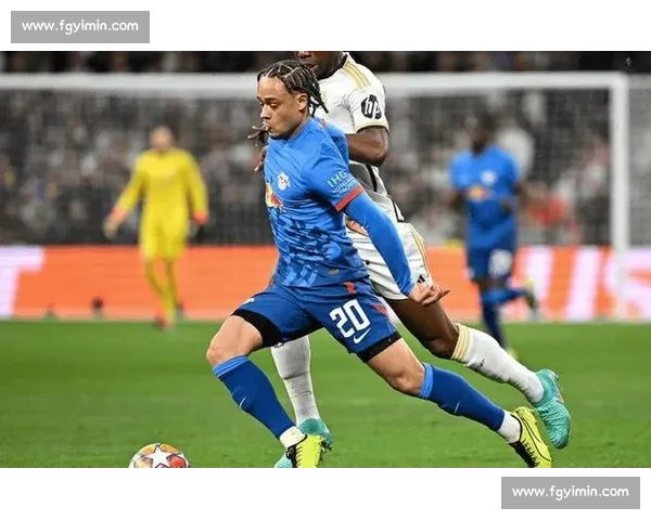 哈维 - 西蒙斯铁心离队!莱比锡标价 7000 万欧待售 哈维 - 西蒙斯铁心离队!莱比锡标价 7000 万欧待售