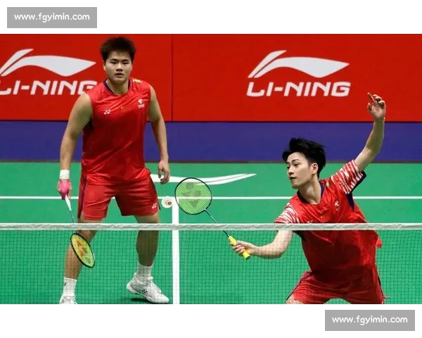 奥运冠军亮剑禁毒：梁伟铿王昶传递生命正能量